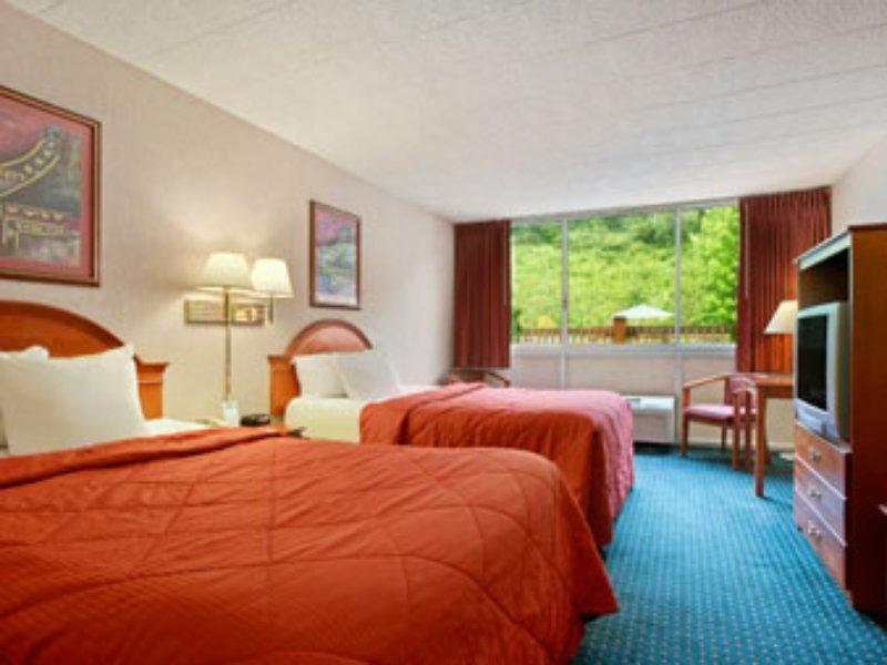 Days Inn Port Jervis Eksteriør billede